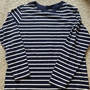 Navy and white long sleeve Hanna Andersson tshirt (120/US 6-7)